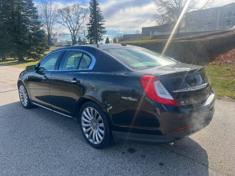 2015 Lincoln MKS