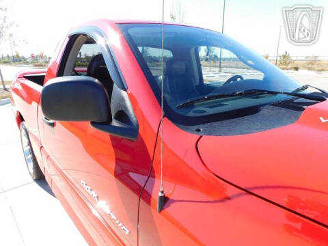 2004 Dodge Ram 1500 SRT-10