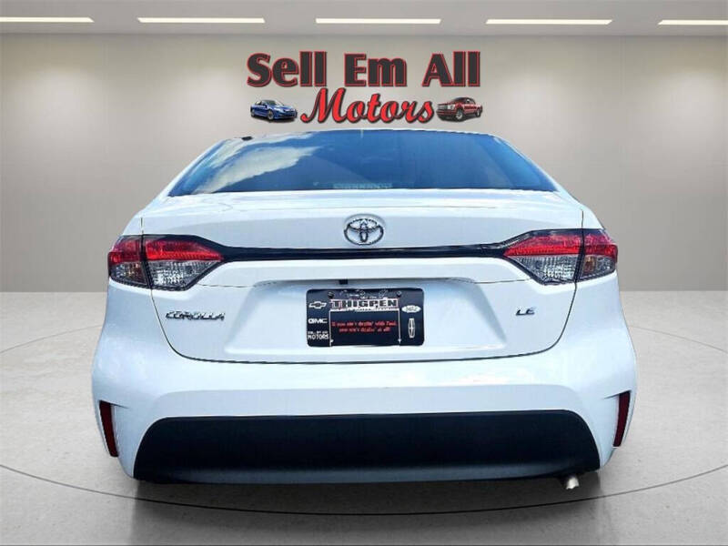 2023 Toyota Corolla LE