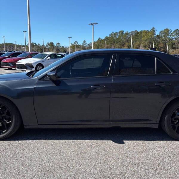 2019 Chrysler 300 S