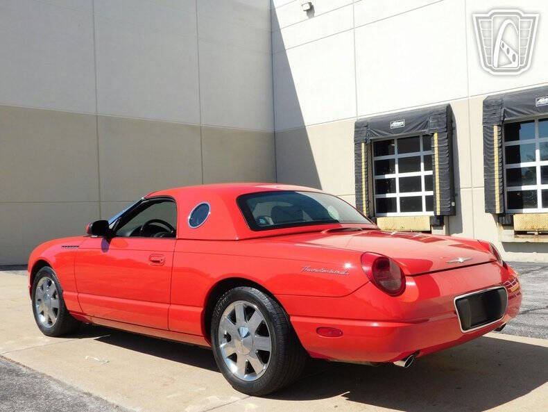 2002 Ford Thunderbird Deluxe