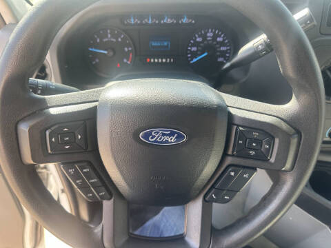 2021 Ford E-Series E-450 SD