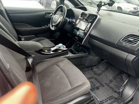 2013 Nissan LEAF SV
