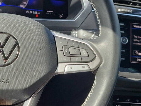 2023 Volkswagen Tiguan SE R-Line Black