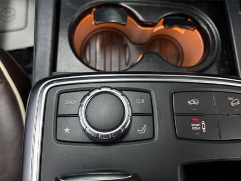 2014 Mercedes-Benz GL-Class GL 550 4MATIC