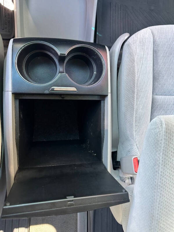 2017 Toyota Sienna LE 8-Passenger