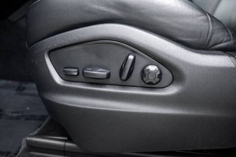 2023 Porsche Cayenne S Platinum Edition