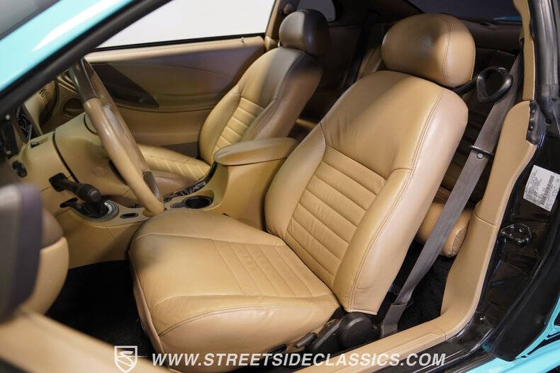 2004 Ford Mustang GT Deluxe