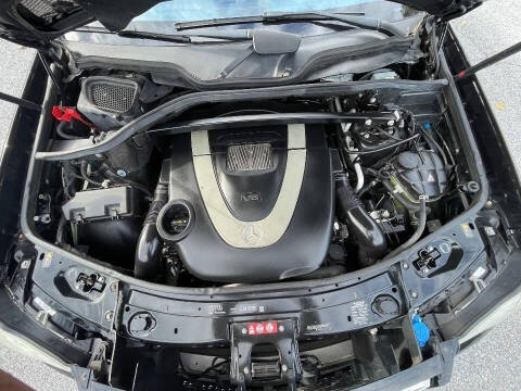 2011 Mercedes-Benz GL-Class GL 550 4MATIC