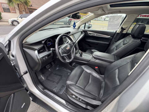 2018 Cadillac XT5 Luxury