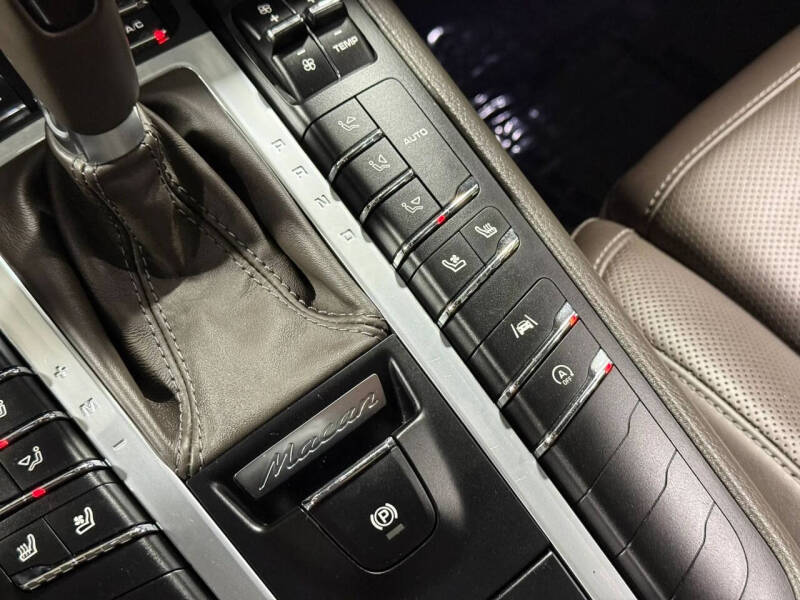 2019 Porsche Macan S