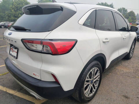 2022 Ford Escape SEL