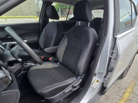 2020 Nissan Kicks SV