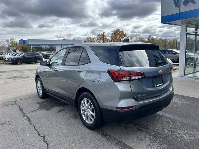 2023 Chevrolet Equinox LS