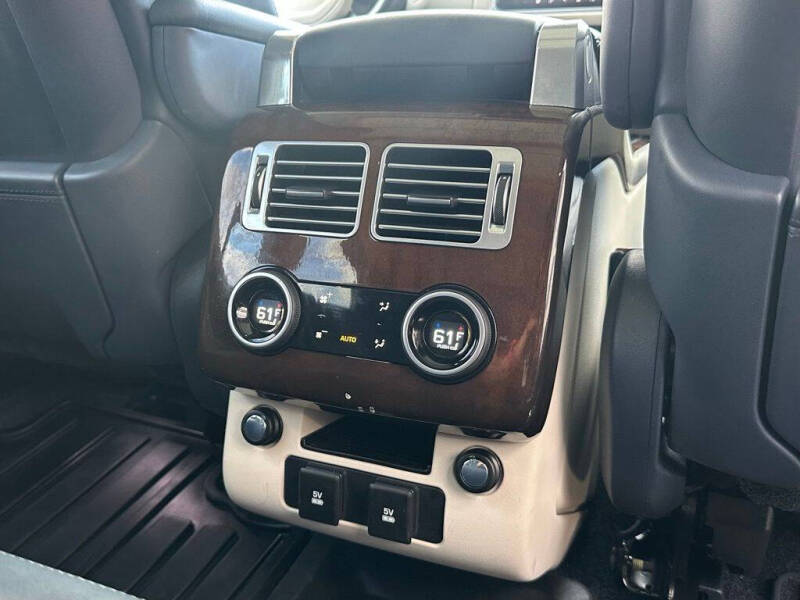 2020 Land Rover Range Rover P525 HSE