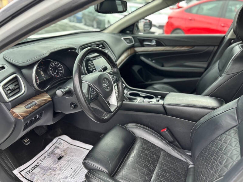 2017 Nissan Maxima Platinum