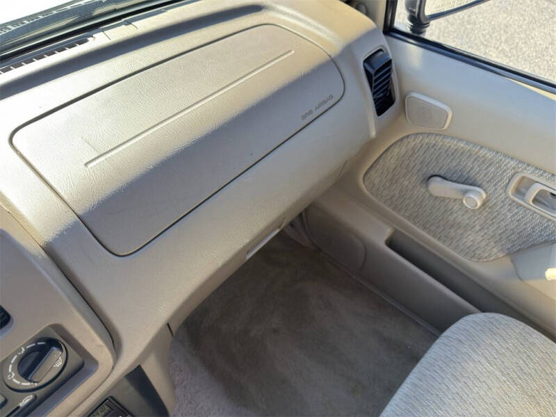 1998 Nissan Frontier