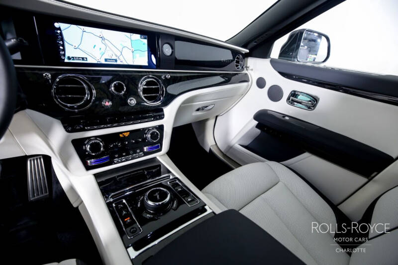 2023 Rolls-Royce Ghost