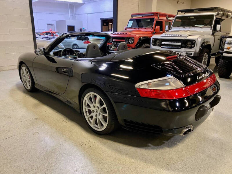 2004 Porsche 911 Carrera 4S