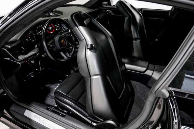 2020 Porsche 911 Carrera S