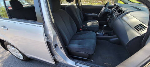 2011 Nissan Versa 1.8 S