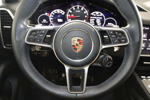 2023 Porsche Cayenne