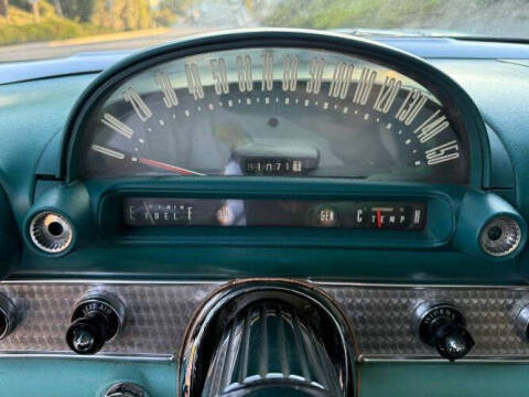 1955 Ford Thunderbird