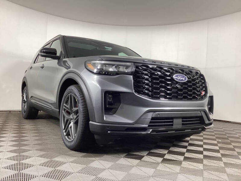 2026 Ford Explorer ST's photo