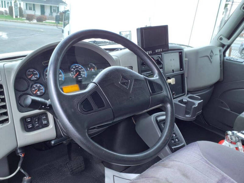 2013 International DuraStar 4400