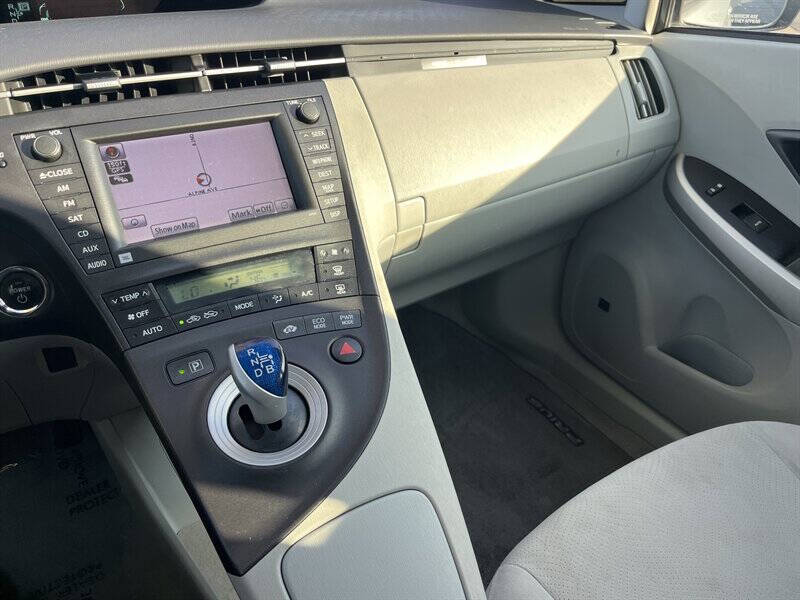 2011 Toyota Prius One