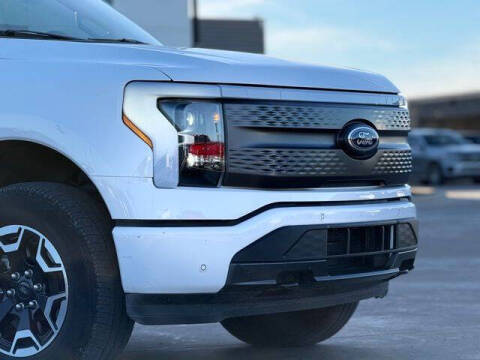 2023 Ford F-150 Lightning XLT