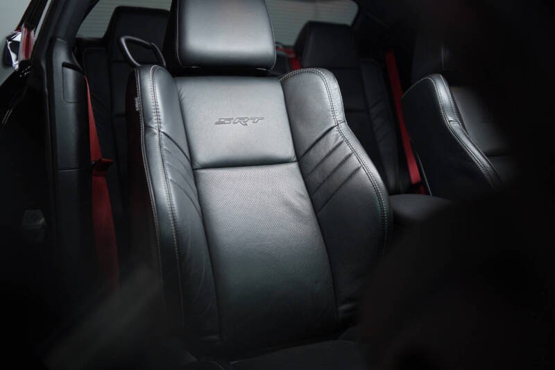 2015 Dodge Challenger SRT Hellcat