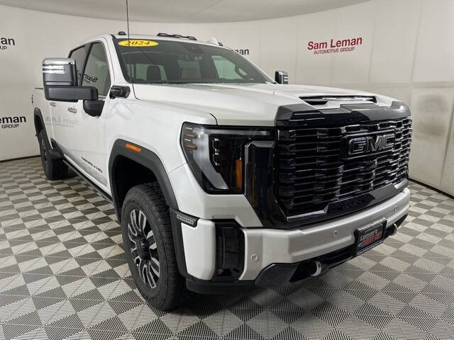 Used 2024 GMC Sierra 2500HD Denali Ultimate with VIN 1GT49XEYXRF283130 for sale in Bloomington, IL