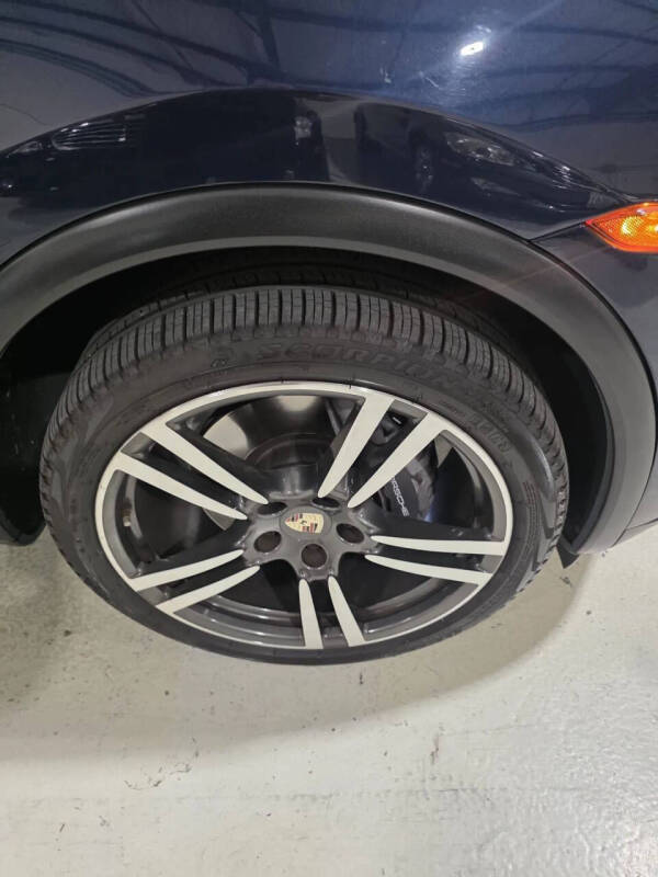 2012 Porsche Cayenne Tiptronic