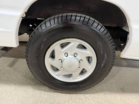 2014 Ford E-Series E-250
