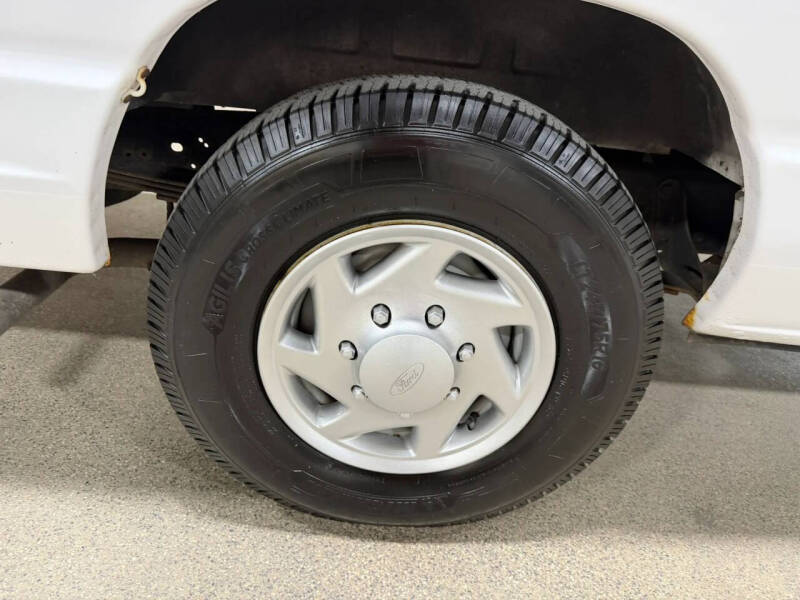 2014 Ford E-Series E-250