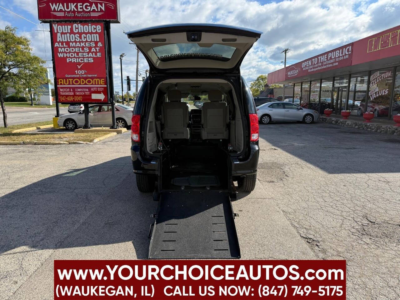 2019 Dodge Grand Caravan SE Plus 4dr Mini Van's photo