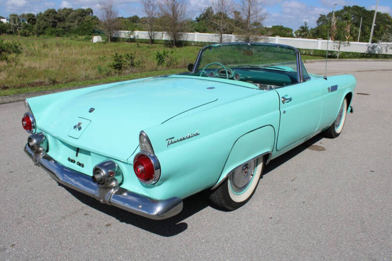 1955 Ford Thunderbird