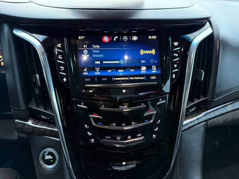 2015 Cadillac Escalade Platinum