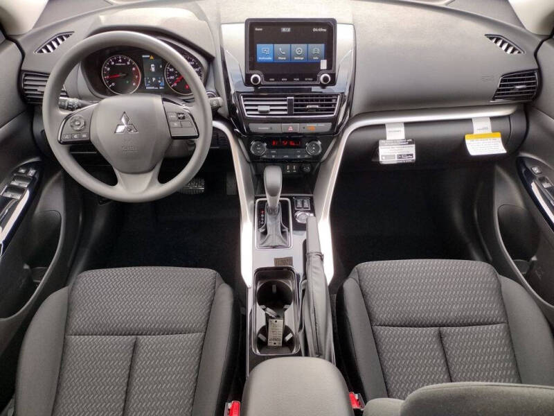 2026 Mitsubishi Eclipse Cross LE