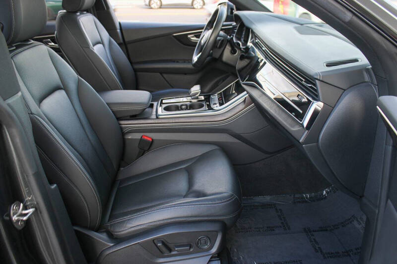 2021 Audi Q8 quattro Prestige 55 TFSI