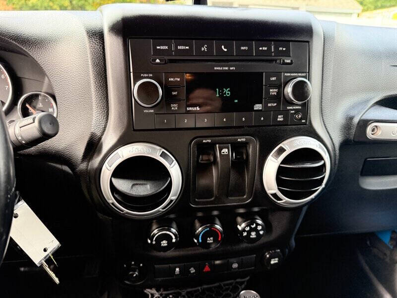 2011 Jeep Wrangler Sahara