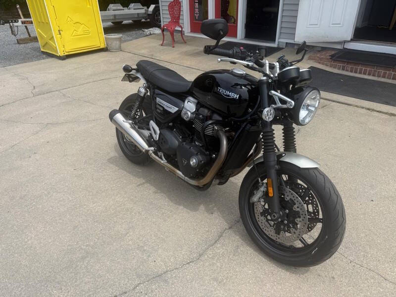 2021 Triumph Speed Twin