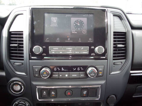 2024 Nissan Titan XD SV