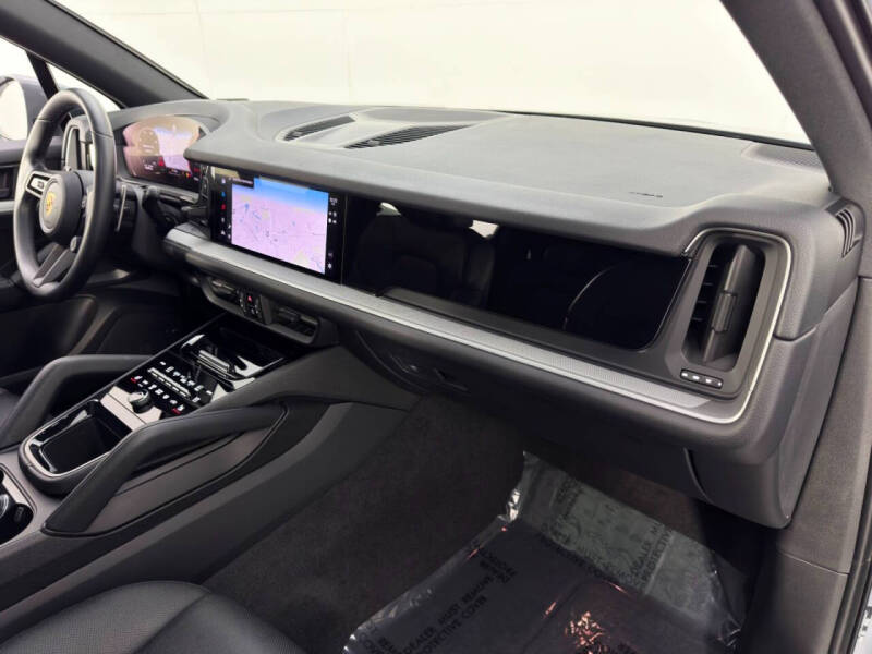 2024 Porsche Cayenne