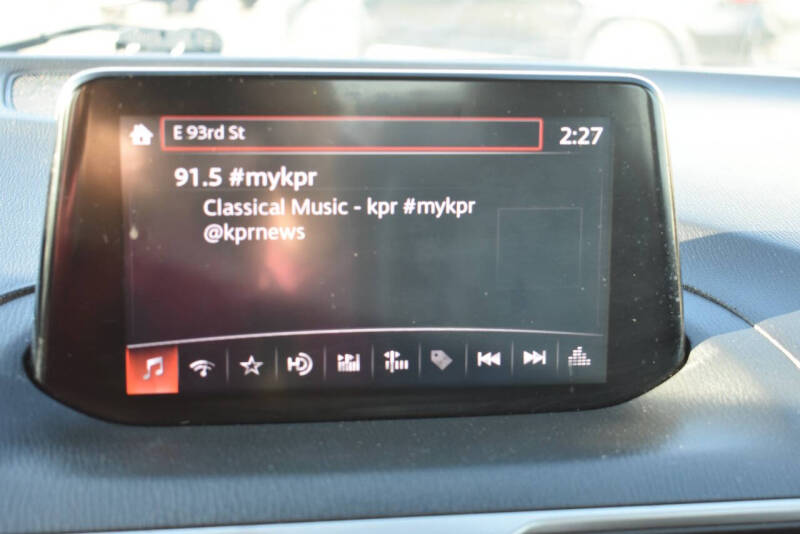 2018 Mazda MAZDA3 Touring