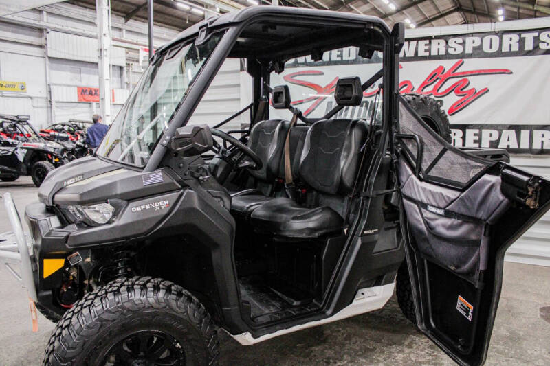 2020 Can-Am Defender XT HD10