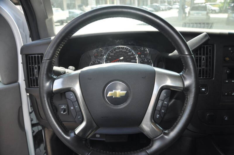 2018 Chevrolet Express 2500