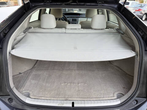 2012 Toyota Prius Two