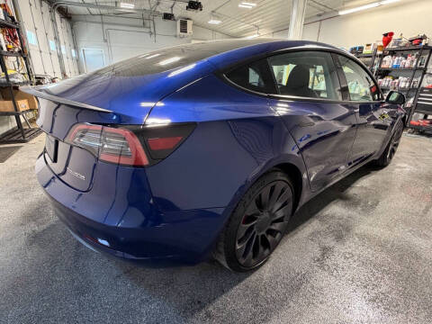 2023 Tesla Model 3 Performance